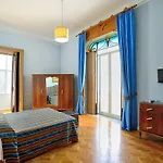 Spaccanapoli Comfort Couette-café 4*