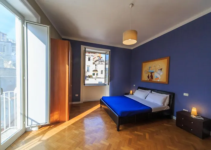 Bed & Breakfast Spaccanapoli Comfort 4*
