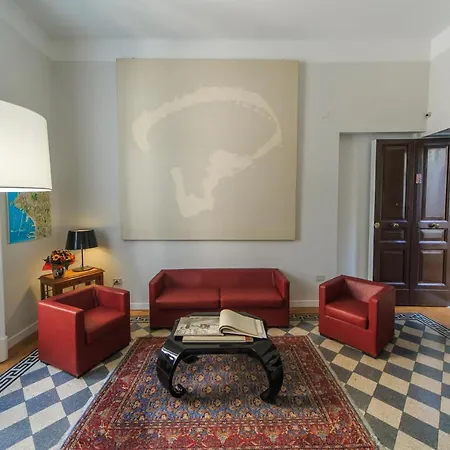 Spaccanapoli Comfort فندق مبيت وإفطار