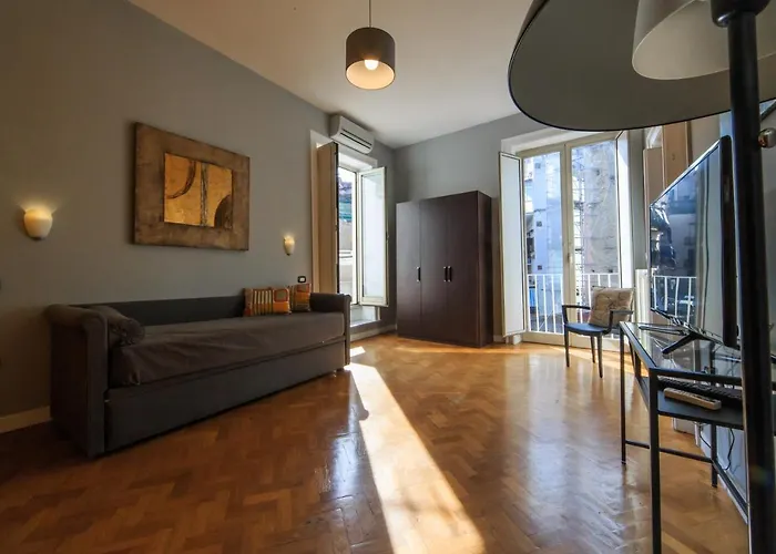 Bed & Breakfast Spaccanapoli Comfort 4*