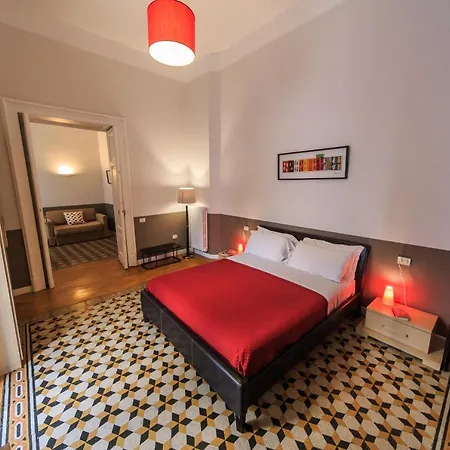 Spaccanapoli Comfort فندق مبيت وإفطار 2*