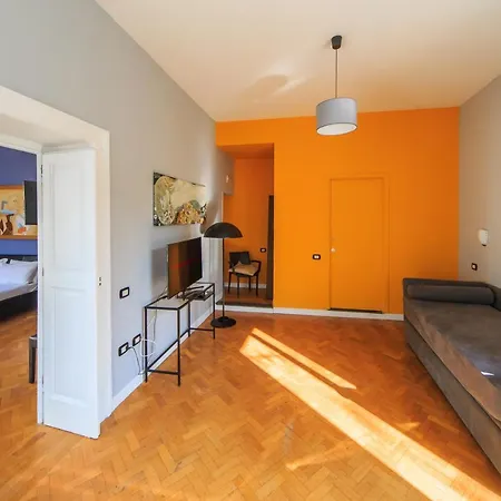 Nocleg ze śniadaniem Spaccanapoli Comfort 2*
