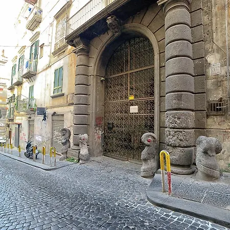 Bed & Breakfast Spaccanapoli Comfort 4*